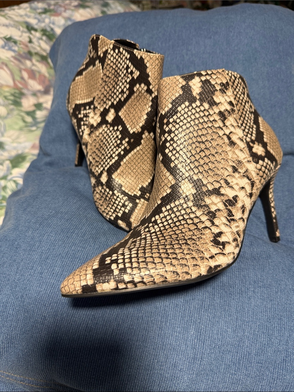 Nine West -Snake-Print Pointed Toe Stiletto Booties - Beige/Black